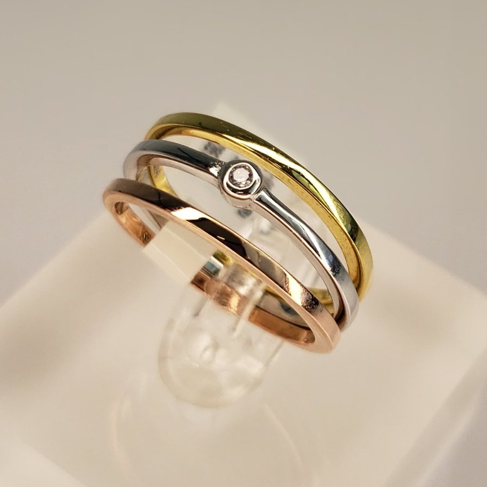 New 3PC Set 18K Three Tone Gold Plated Rings